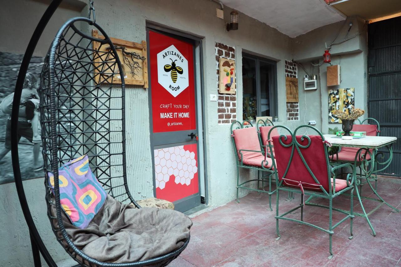 Hoja Hostel Tirana Extérieur photo